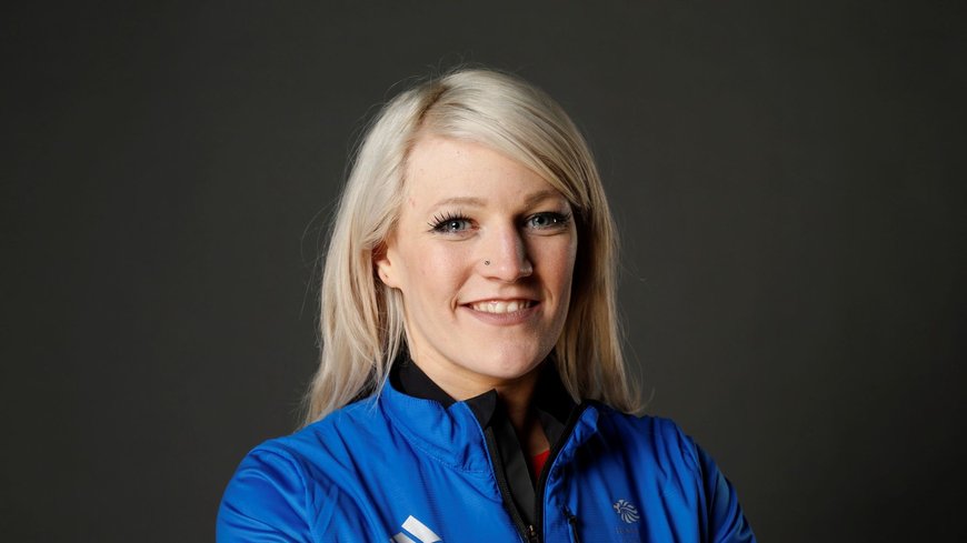 Elise Christie Skating Star