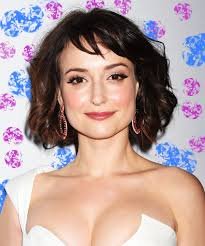 Milana Vayntrub Celebrity