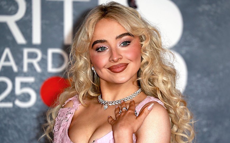 Sabrina Carpenter Singer