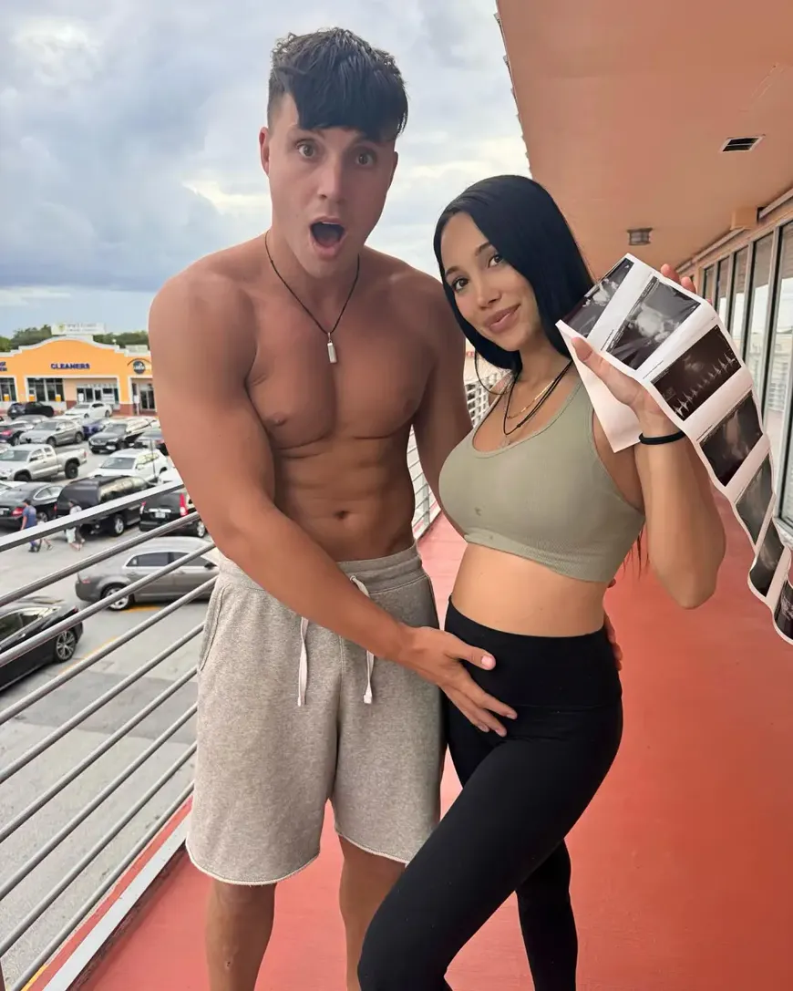 Scarlet Vas and Tayo Ricci Onlyfans