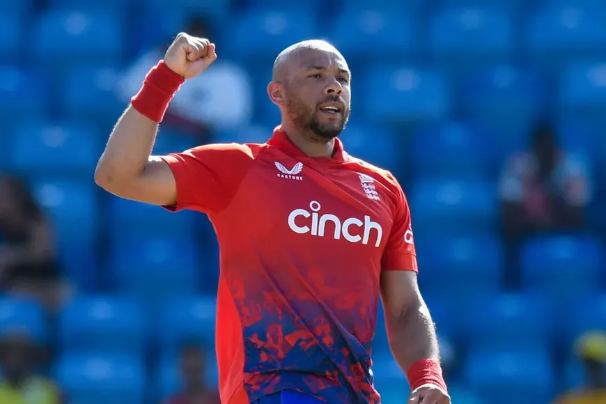 Tymal Mills Bowler