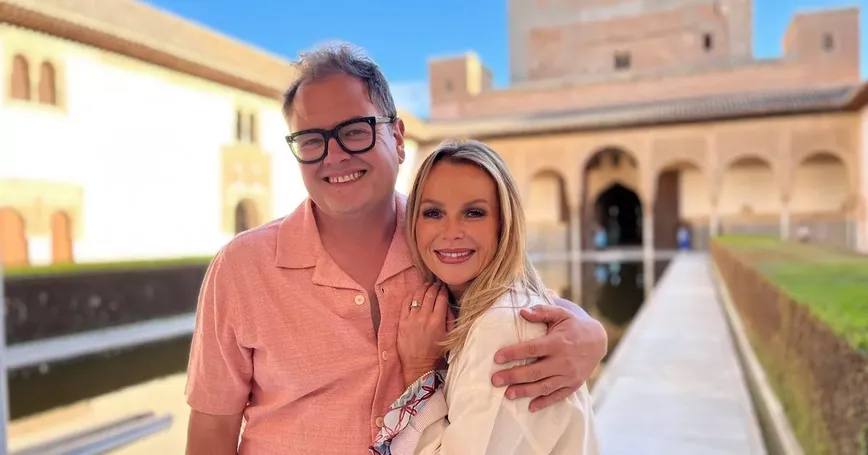Amanda Holden and Alan Carr Contemplate Quirky Career Path After Shunning 'Strictly'