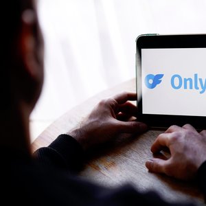Arizona's $70.4M OnlyFans Obsession: The Cities Leading the Charge