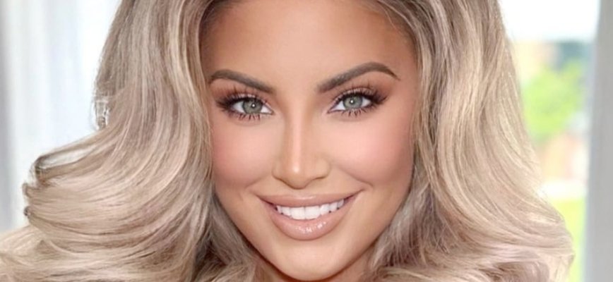 Ashley Alexiss Bares It All on OnlyFans in a Daring G-String