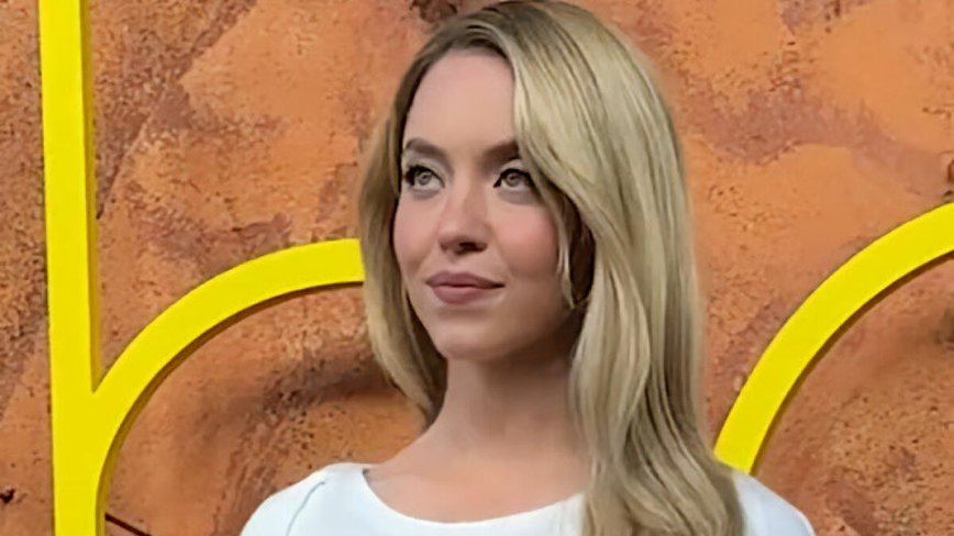 Sydney Sweeney's Baby Outfit in Euphoria's Trailer Leaves Fans Stunned