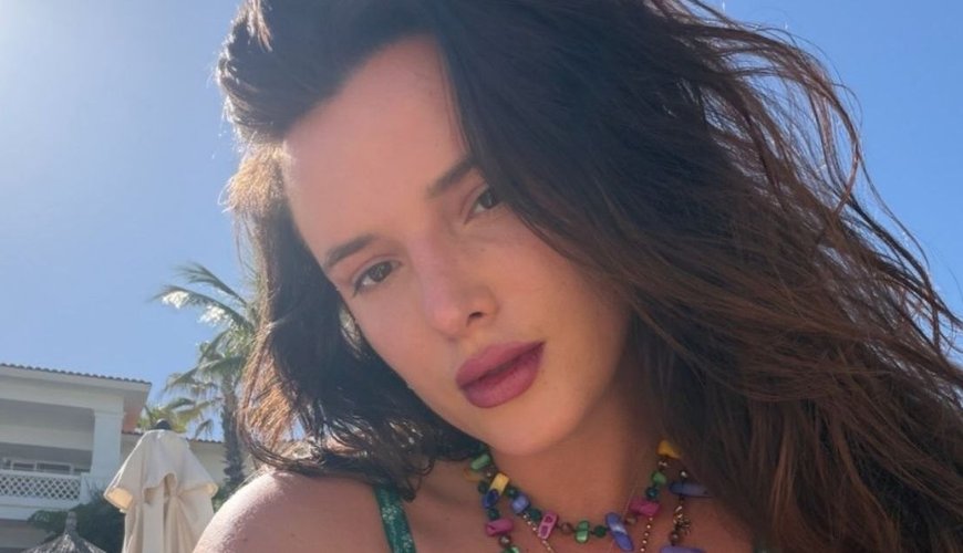 Bella Thorne's Mesmerizing Braless Dress Photo Wows Fans on Instagram