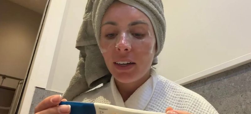 Bonnie Blue's Bump Drama: Fans Cry Foul Over 'Fake' Pregnancy Reveal