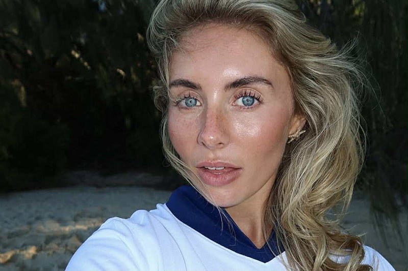 Bonnie Blue's Baby Name Auction: The Highest Bidder Takes It All!