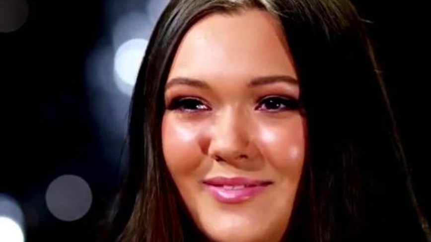 Dhakota Williams Stuns on European Getaway: Unrecognizable Transformation of Gangland Heiress!