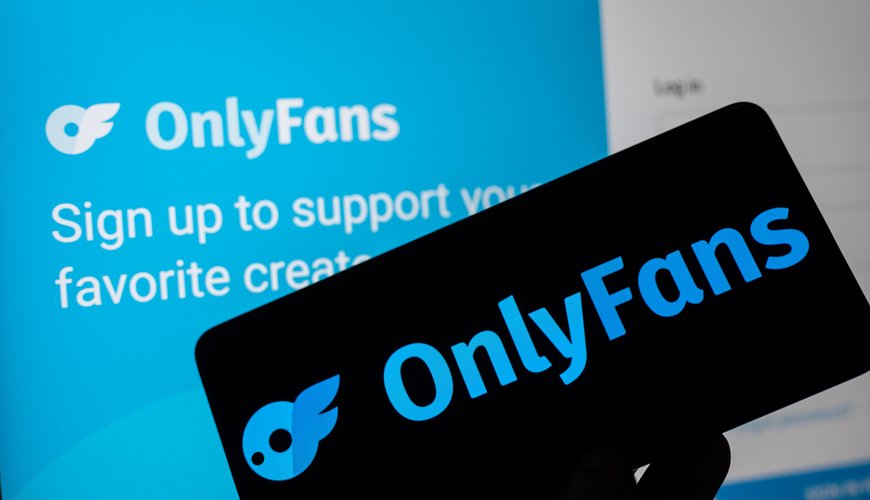 Anya Lacey, Conservative OnlyFans Star, Launches Spicy 'Date Me' Application!