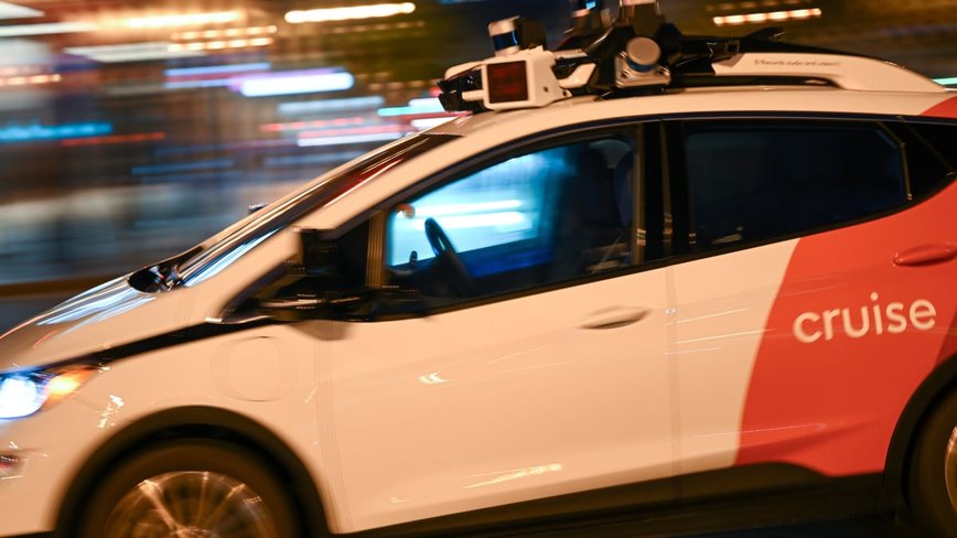 Steamy Rides: Couples Are Getting Frisky in SF Robotaxis