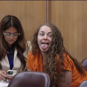 Courtroom Drama: OnlyFans Star Courtney Clenney's Unusual Antics Before Hearing