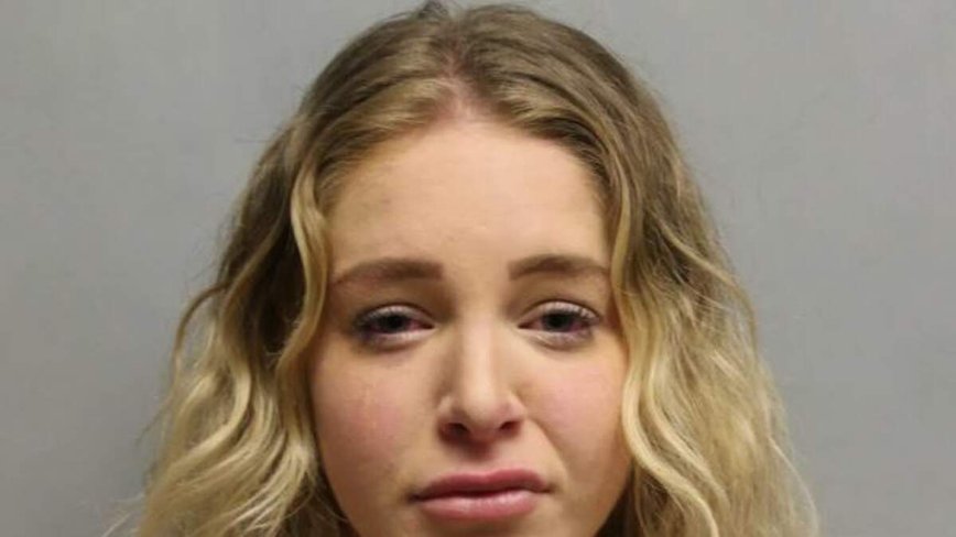Courtney Clenney's Murder Trial Hits Another Delay - What's Going On?