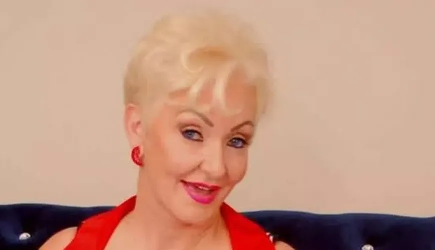 Meet the Family: A Unique OnlyFans Adventure with Seka Black and Daughter Nessi