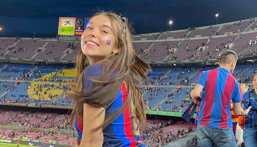 Daisy Drew's Instagram: The Glamorous Gateway to Her Digital Empire