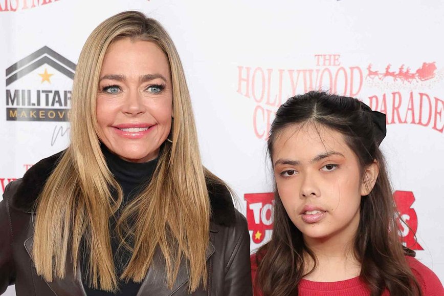 Denise Richards' Surprising Tech Blunder: Daughter Eloise Discovers OnlyFans Photos