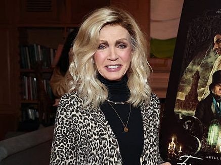 Donna Mills Claps Back at Makeup Critics with Grace and Humor