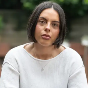 Former OnlyFans Recruiter Sounds Alarm on Social Media Tactics Luring Young Women