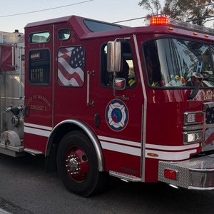 Florida Governor Hopeful Claims Arson Attack as Fire Ignites in His Yard