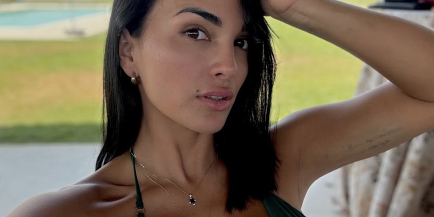 Claudia Bavel Spills the Tea: Chatting with an 'Ugly' Singer and a Hot Footballer!