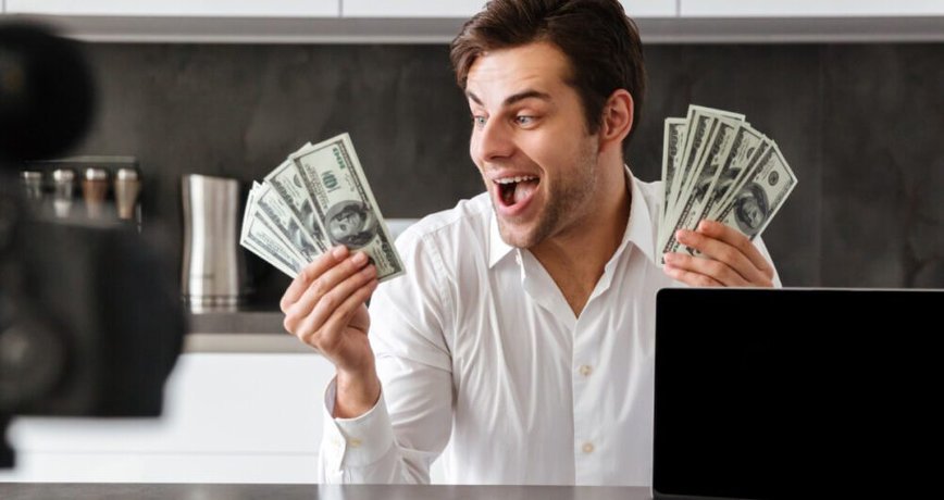 Unlocking the Creator Economy: How Niche Content Rules 2026