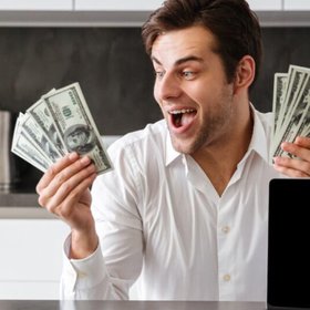 Unlocking the Creator Economy: How Niche Content Rules 2026