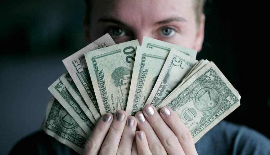 Guys, Want to Cash In on OnlyFans? Here’s How to Make It Big!
