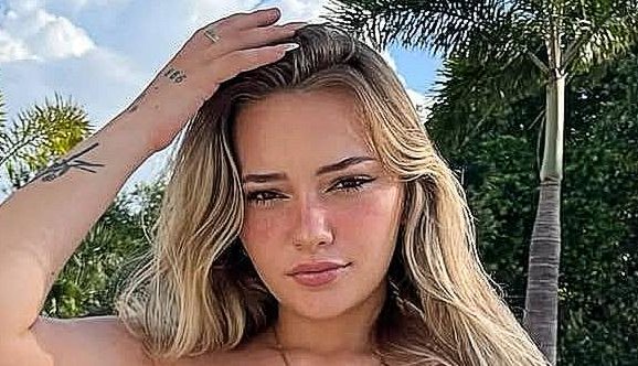 Ava Reyes: Behind the Glam of Bop House's Brightest Star