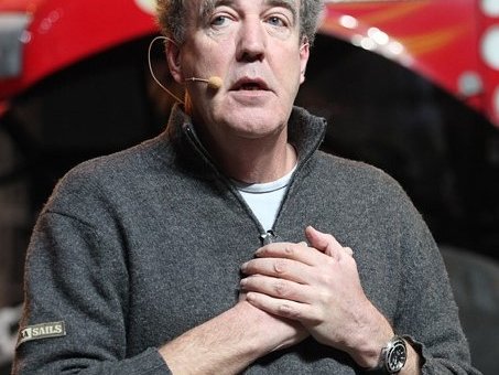Jeremy Clarkson, Top Gear Live 2012 (4x5 cropped).jpg