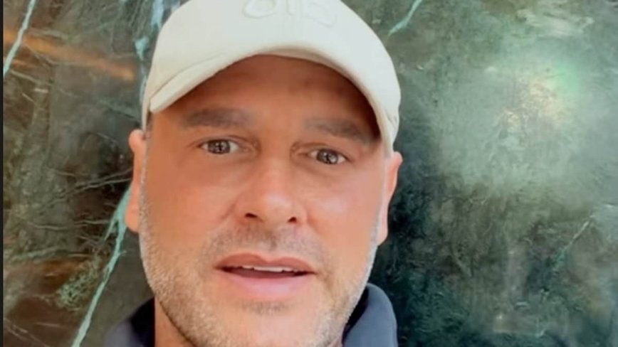 Lee Andrews Joins OnlyFans as Travel Ban Drama Unfolds