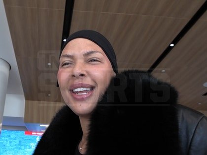 Liz Cambage Urges WNBA Stars to Cash In Off the Court with OnlyFans Success