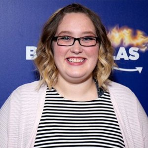 Pumpkin Says Goodbye to Her Boutique After OnlyFans Success – Fans React