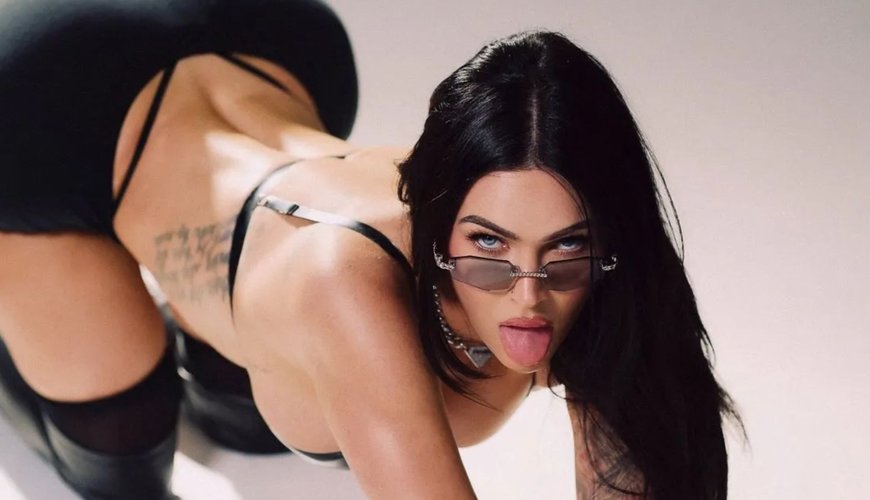 Megan Fox's Sizzling Snap Sends Fans Into a Frenzy