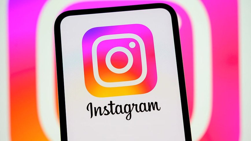 Instagram's Secret Peek: Meta Tests Anonymous Story Viewing