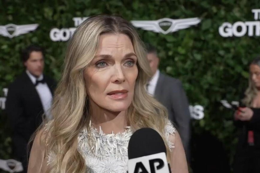 Michelle Pfeiffer's Playful Revelation: Discovering the Many Faces of OnlyFans
