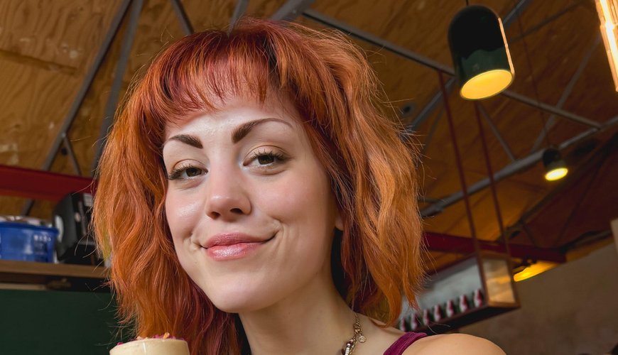 Molly Stewart’s Heartwarming Gift: A Dream Trip for Her Dad Down Under