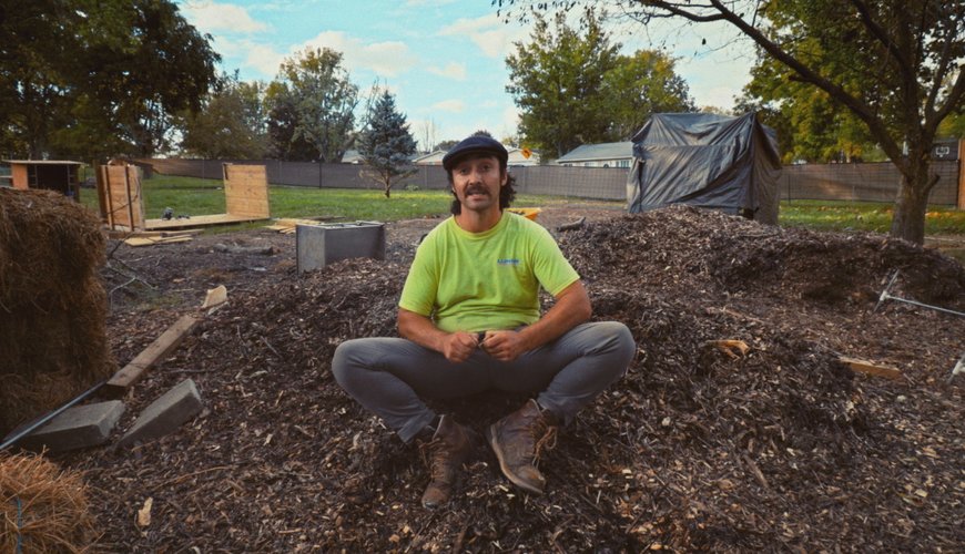 Discovering the Real Lives Behind HBO's Neighbors Episode 2