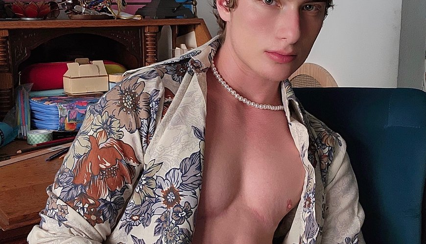 Meet the Top 10 Twink OnlyFans Stars Lighting Up 2025