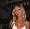 Annie Knight's Journey: From Controversy to Caution on OnlyFans