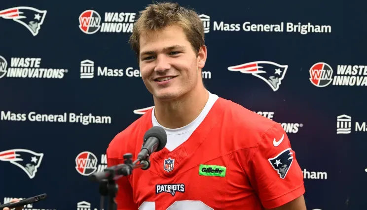 OnlyFans Star Swaps Disney for Miami Bash in Bold Invite to Drake Maye