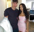OnlyFans Star Scarlet Vas Announces Pregnancy with Stepbrother Tayo Ricci: A Christmas Miracle!