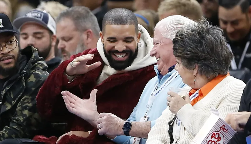 OnlyFans Star Sophie Rain Sparks Buzz with Claims about Drake's DM