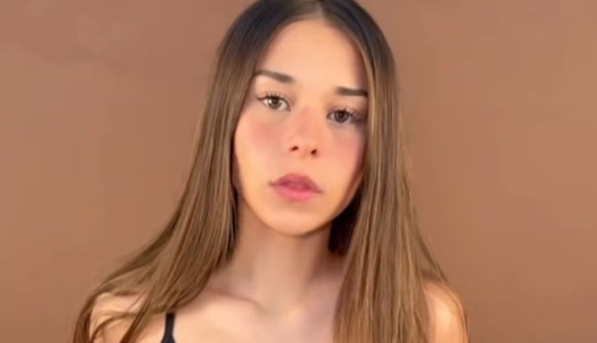 Sophie Rain Dazzles in Daring Black Thong on Instagram