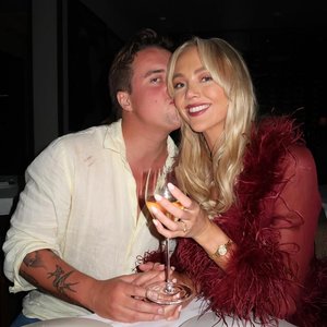 The Love Story of Annie Knight and Henry Brayshaw: From Pub Pals to Wedding Bells