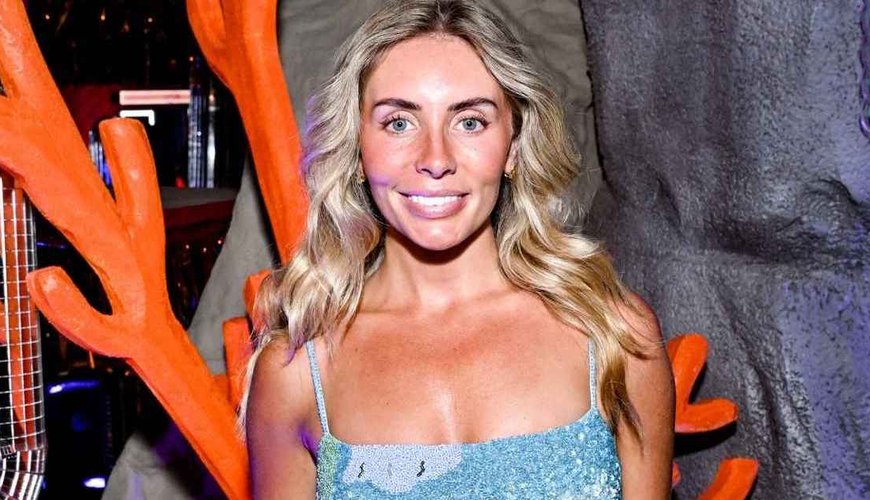 OnlyFans Sensation Bonnie Blue Auctions Baby Name in Bold Pregnancy Announcement