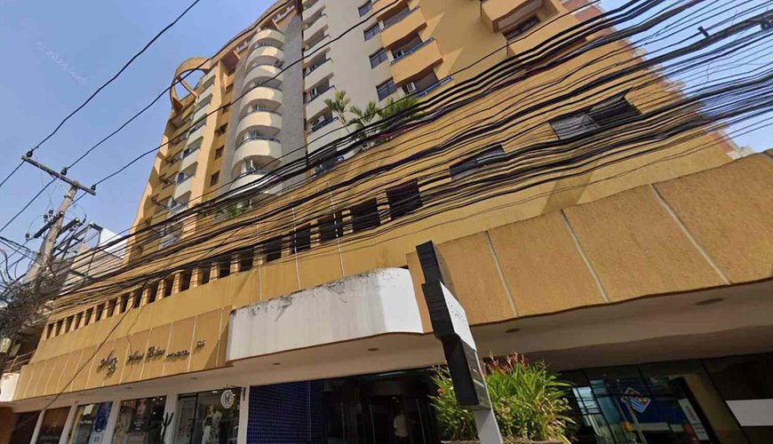 Tragic Loss: OnlyFans Star Anna Beatriz Pereira Alves Dies at 27 in Brazil Balcony Fall