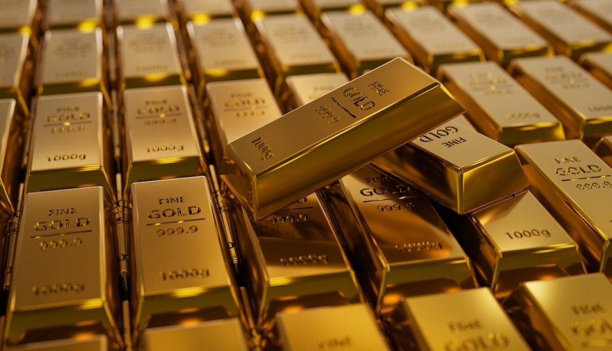Gold Prices Soar to Record $4,860 Amidst Global Tensions