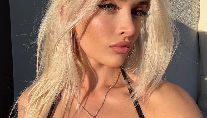 Sami Sheen’s Bubblegum Pink Hair Makeover Will Make You Do a Double Take!
