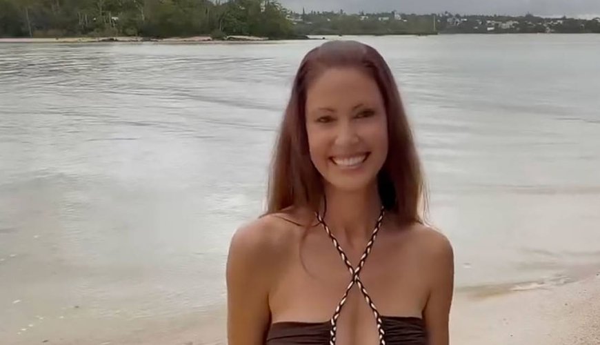 Shannon Elizabeth Sizzles in a Plunging Swimsuit After Making Waves on OnlyFans