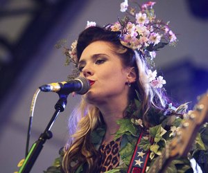 Kate Nash Reveals How Selling Bum Pics Funds Her Tours